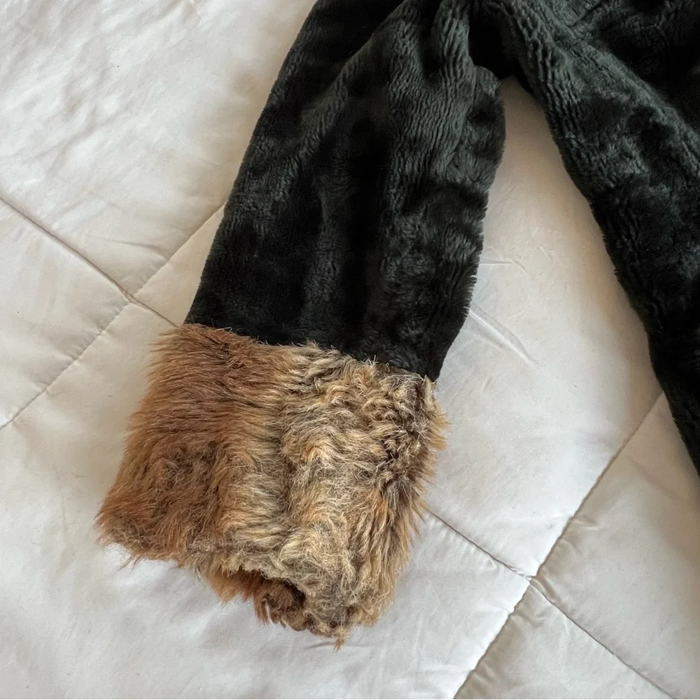 Vintage Faux Fur Coat - Picture 6 of 13